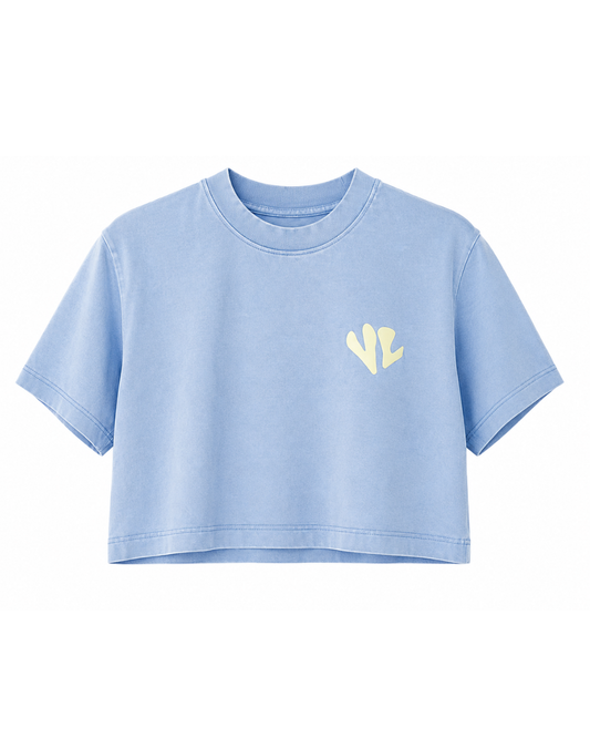 Women's Graphic Crop Top – Casual Cropped Tee